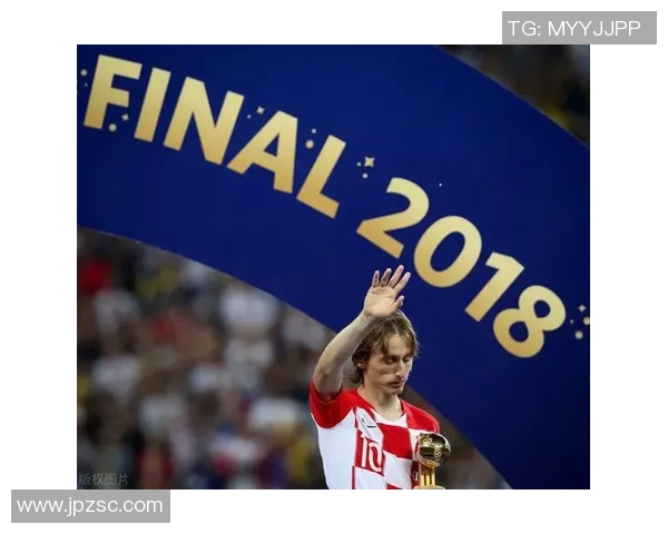 巴拉众球星被曝集体护士照，引发球迷热议深夜联机飞往南法