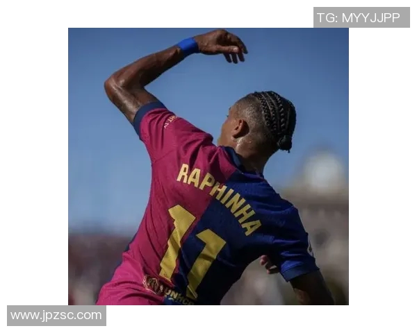 拉菲尼亚在西甲赛场大放异彩助力球队争冠展现个人风采