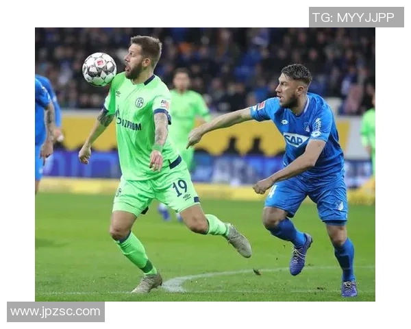 汉诺威战平沙尔克,争议判罚酿和平结果 汉诺威战平沙尔克,争议判罚酿和平结果