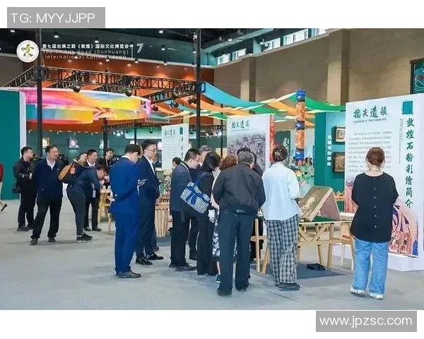 玉昆鲍亚雄的艺术人生与文化传承之路探索