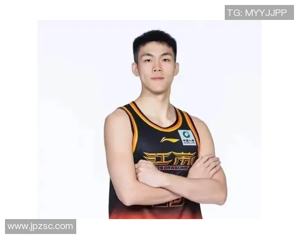 庞峥麟传球技巧解析与比赛中的关键时刻表现分析