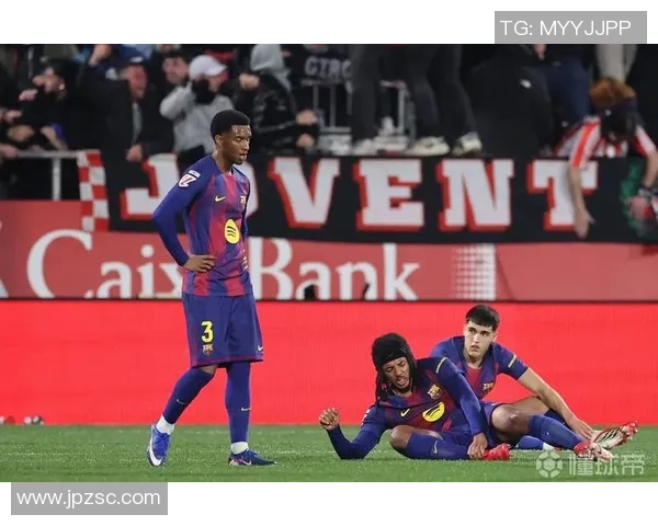 皇马主场大胜，重回西甲榜首，巴萨仅列第五！王者风范尽显